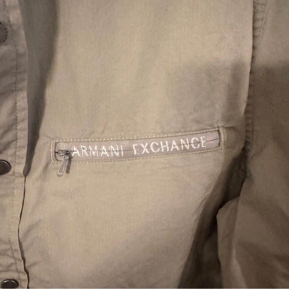 Armani Exchange Snap Down Shirt Sz S Taupe Roll Tab Sleeve Zip Close Pocket - Picture 4 of 13